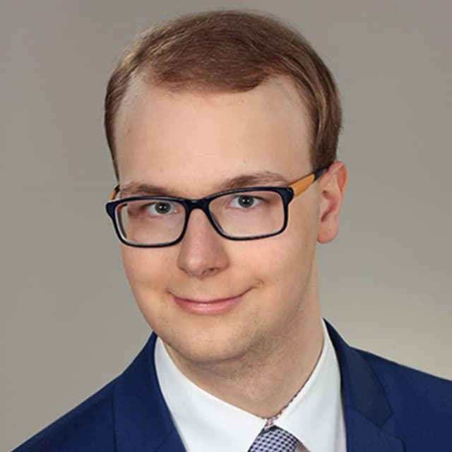 dr n. med. i n. o zdr. Maciej Kasprzyk